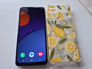 Samsung M12 como nuevo