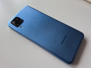 Samsung M12 como nuevo