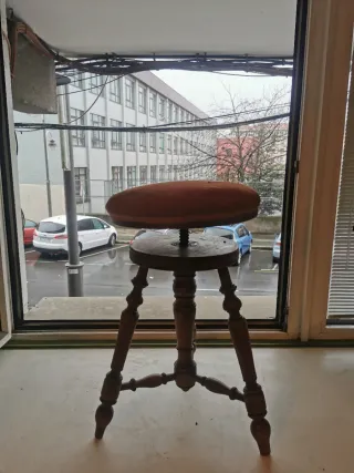 Taburete de piano francés elevable