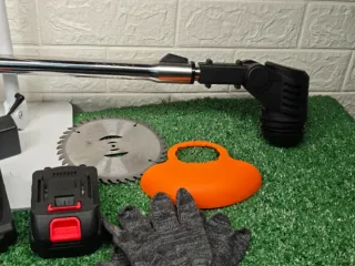 Desbrozadora Eléctrica 2 Baterías y Accesorios