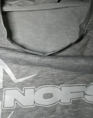Camiseta NOFS Gris