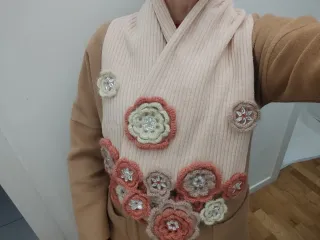 Moschino sciarpa con fiori