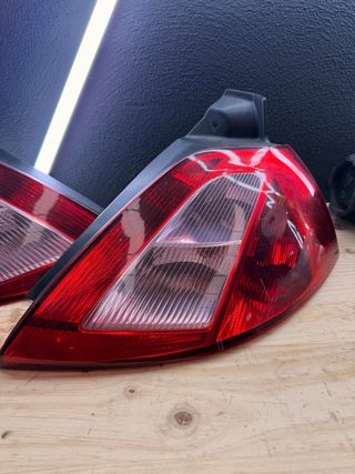 Piloto Trasero Megane 2 RS