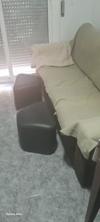Reposapiés para sofá