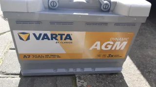 Batería Varta AGM A7 70Ah 12V 700A