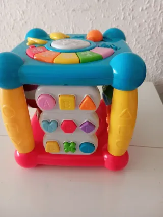 Juguete musical interactivo para bebé