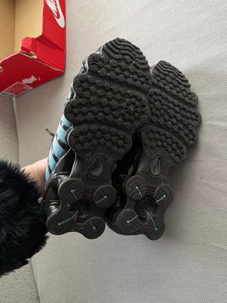 Zapatillas Nike Shox Marrón y Turquesa