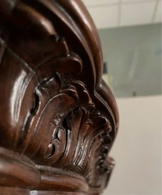 Armario antiguo de madera