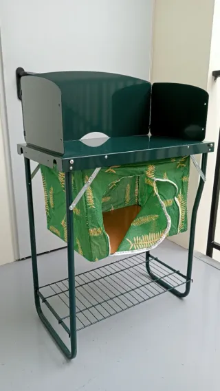 Mesa auxiliar para barbacoas