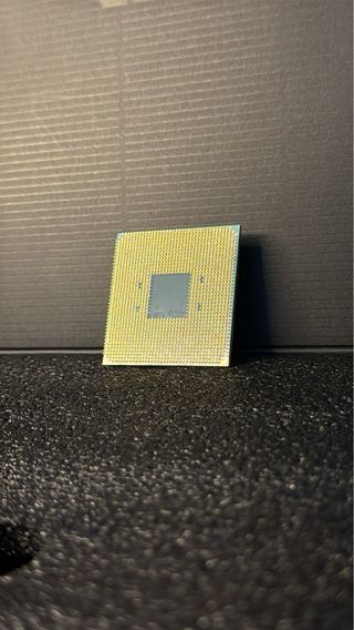 Ryzen 5 1400 *Sin cooler + Fuente