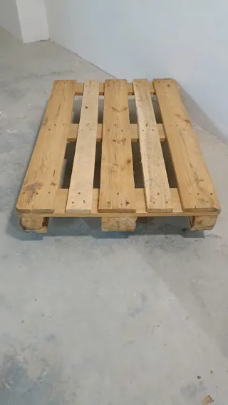 Palet Europeo con ruedas