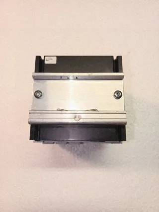 Carlo Gavazzi RSHR4025CV20 arrancador suave