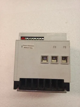 Carlo Gavazzi RSHR4025CV20 arrancador suave