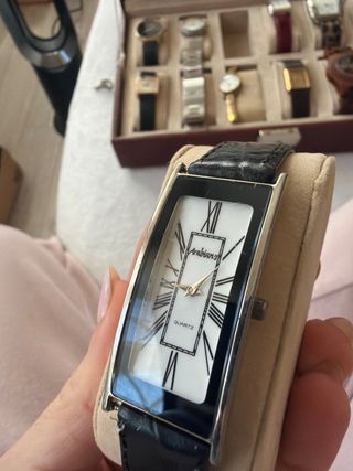 Reloj Arabians Quartz Negro Mujer