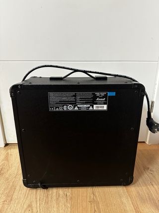 Amplificador Guitarra Marshall MG15CFX