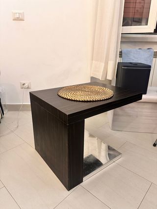 Tavolino design moderno legno e metallo