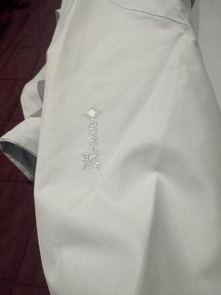 Chaqueta Arc'teryx Gore-Tex Blanca