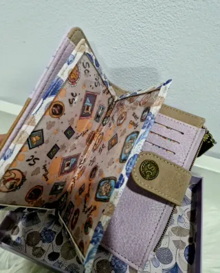 Carteira Sweet Candy com estampa artística