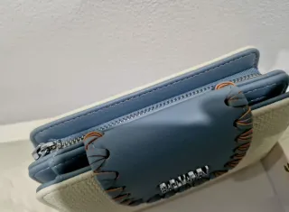 Carteira Coveri Collection Azul e Branca