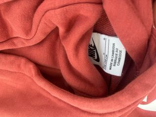 Conjunto Nike Sudadera y Pantalón Rojo