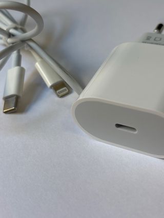 2 Cargadores iPhone + Cable Lightning
