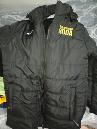 Chaqueta Joma Negra Club Deportivo Roda talla 12