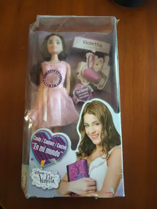 Muñeca Violetta Disney Canta En mi mundo