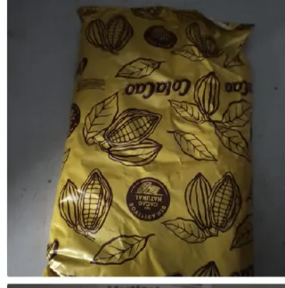 Lote  pilar de Perfume Avon y TRESemmé Liso Kerati