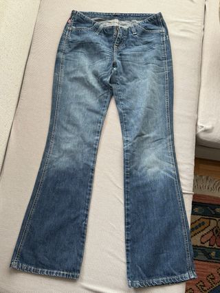 Vaqueros Levi's vintage tiro bajo