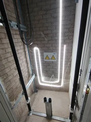 Ponemos pladur, alicatamos baños, terrazas etc..