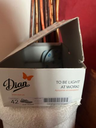 Calzature nuove Dian verdi misura 42