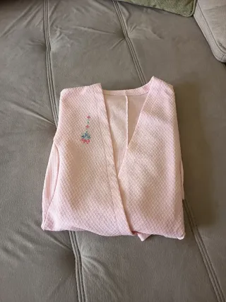 Bata corta mujer rosa