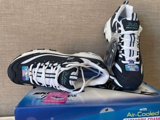 Zapatillas Skechers D'Lites Azul y Blanco