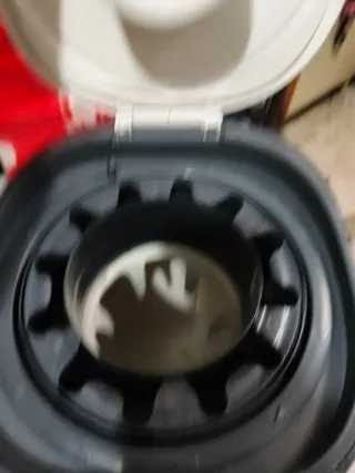 Tommee Tippee mangia pannolini