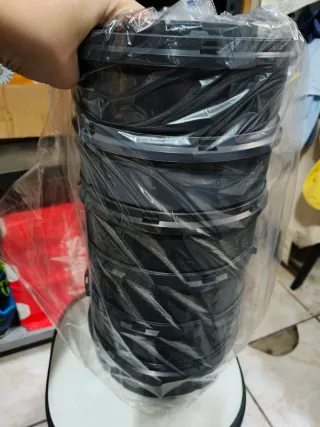 Tommee Tippee mangia pannolini