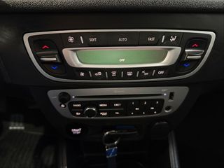 RENAULT Megane Limited Energy TCe 115 SS Euro 6