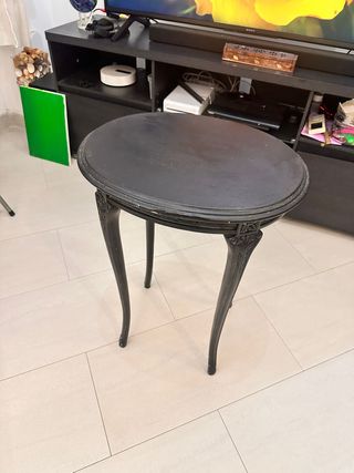 Tavolino rotondo in legno