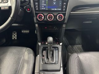 SUBARU Forester 2.0 Lineartronic Executive Plus