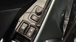 SUBARU Forester 2.0 Lineartronic Executive Plus