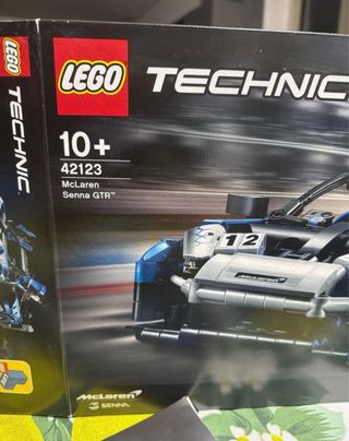 LEGO Technic 42123 McLaren Senna GTR