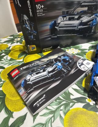 LEGO Technic 42123 McLaren Senna GTR