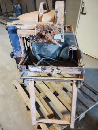 Mesa corte ladrillo/azulejo con 3 discos nuevos