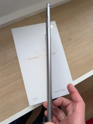 Huawei MediaPad M5 8.4 Tablet