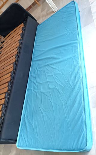 Sofá Cama Negro y Multicolor