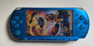 PSP blu con Memory Stick da 48 giochi