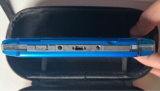 PSP blu con Memory Stick da 48 giochi