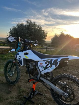 OFERTA Husqvarna TC 125 2022