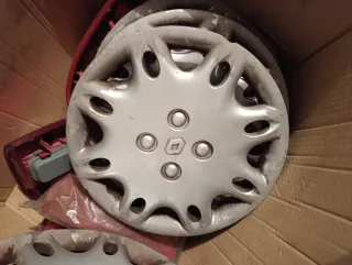 Tapacubos Renault Clio 14