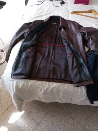 Chaqueta de piel Serra by Torras marrón