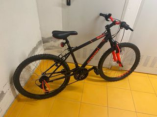 Bici Rockrider 500 Roja 24”